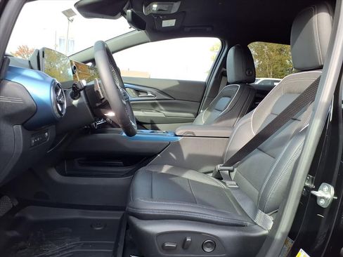 New 2026 Chevrolet Equinox EV LT w/ Convenience Package II image 12