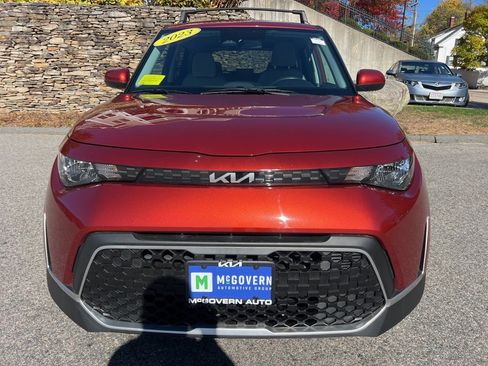 Used 2023 Kia Soul LX w/ LX Technology Package image 8