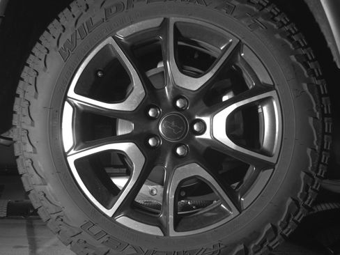 Used 2025 Jeep Compass Trailhawk AWD/4WD image 15
