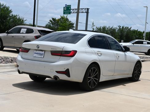 Used 2022 BMW 330i Sedan w/ Premium Package RWD image 9