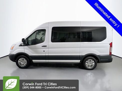 Used 2018 Ford Transit 150 XLT image 6