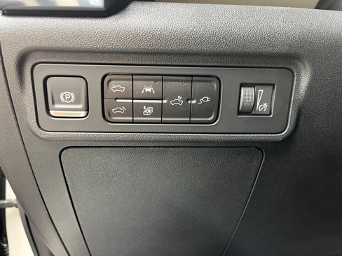 New 2026 GMC Hummer EV 4x4 Crew Cab image 12