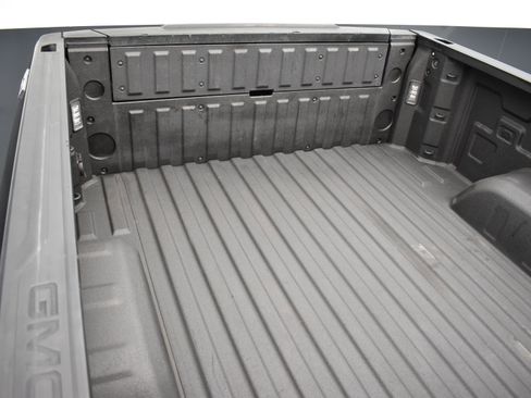 Used 2022 GMC Sierra 1500 SLT image 44