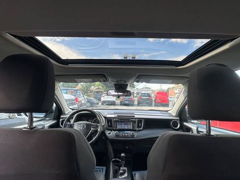 Used 2018 Toyota RAV4 XLE w/ Plus Extra Value Package AWD/4WD image 22