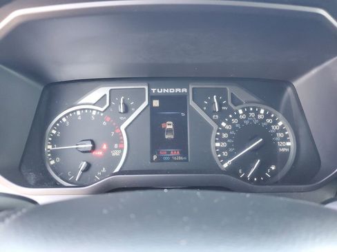 Used 2025 Toyota Tundra SR5 w/ SR5 Convenience Package AWD/4WD image 26