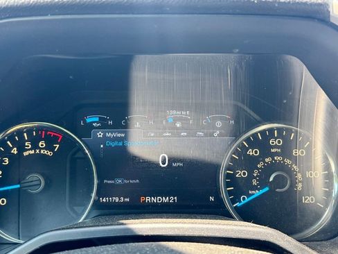 Used 2016 Ford F150 Lariat w/ Equipment Group 501A Mid AWD/4WD image 10