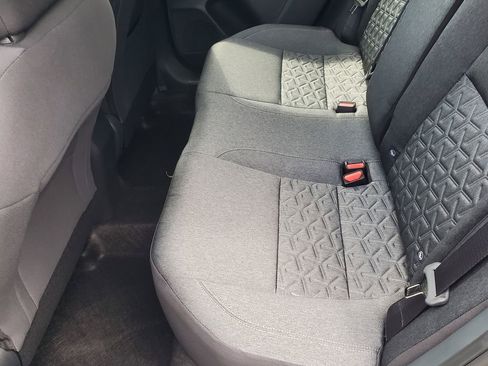 New 2025 Nissan Kicks SV w/ Charging Package image 32