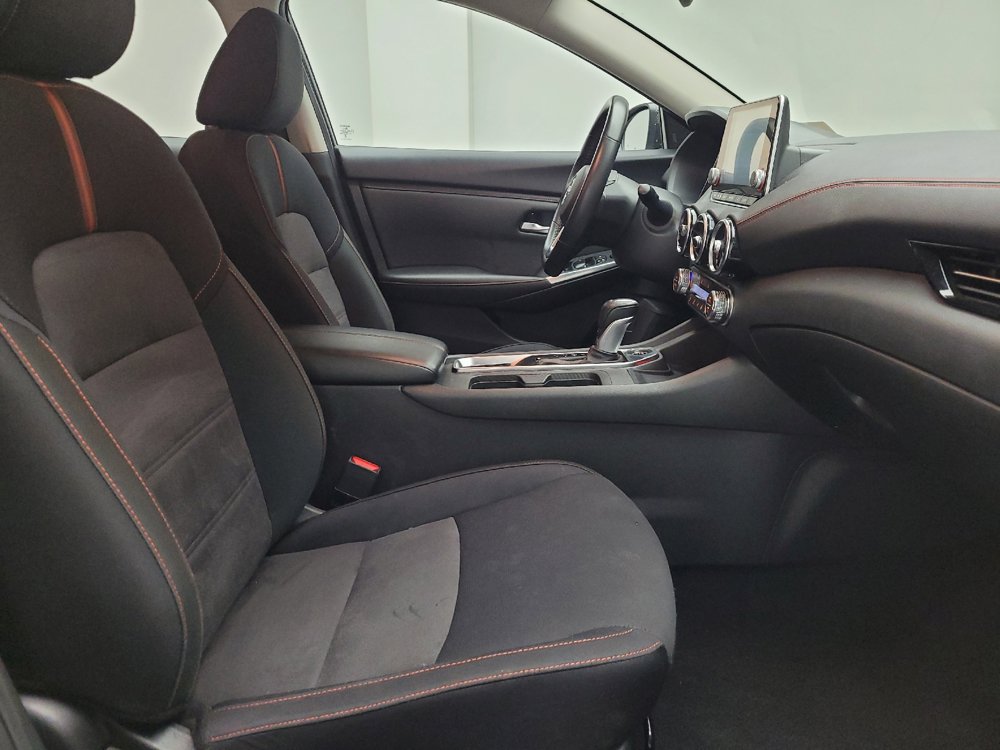 Used 2025 Nissan Sentra SR FWD image 21