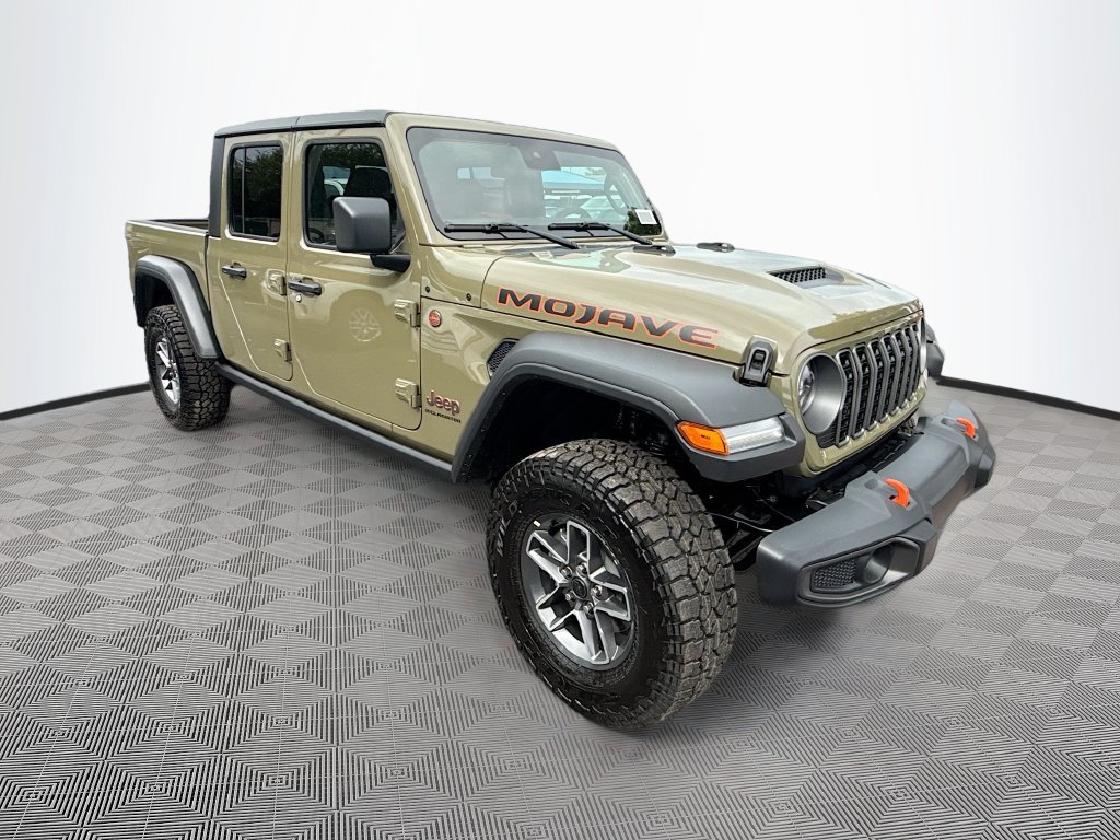 Used 2025 Jeep Gladiator Mojave w/ Safety Group AWD/4WD image 4
