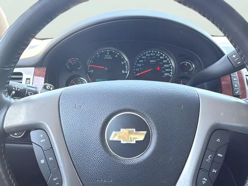 Used 2011 Chevrolet Tahoe LS w/ Convenience Package AWD/4WD image 13
