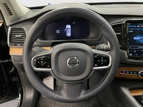 Used 2023 Volvo XC90 B5 Plus w/ Protection Package Premier image 12