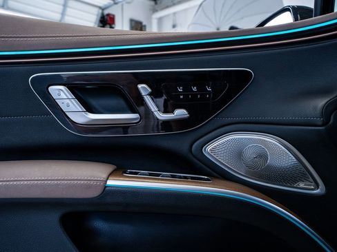 Used 2023 Mercedes-Benz EQS 450+ 4MATIC Sedan image 33