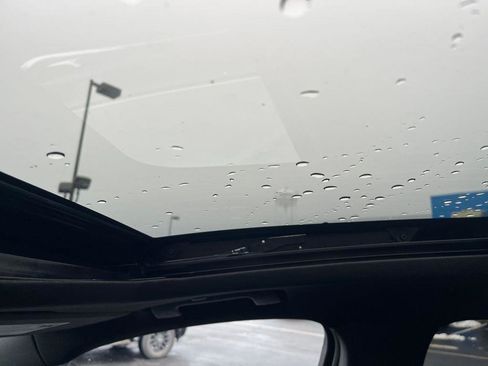 Used 2023 Buick Enclave Premium w/ Experience Buick Package image 19