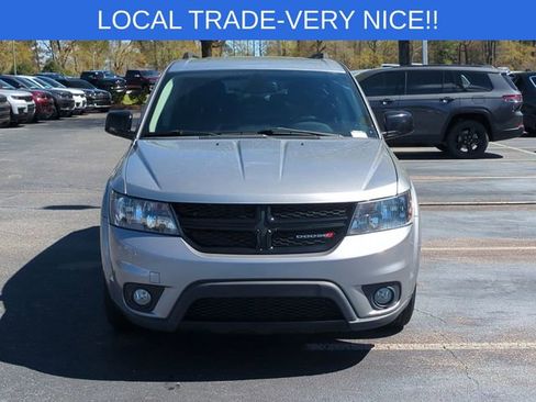 Used 2019 Dodge Journey SE w/ Connectivity Group image 8