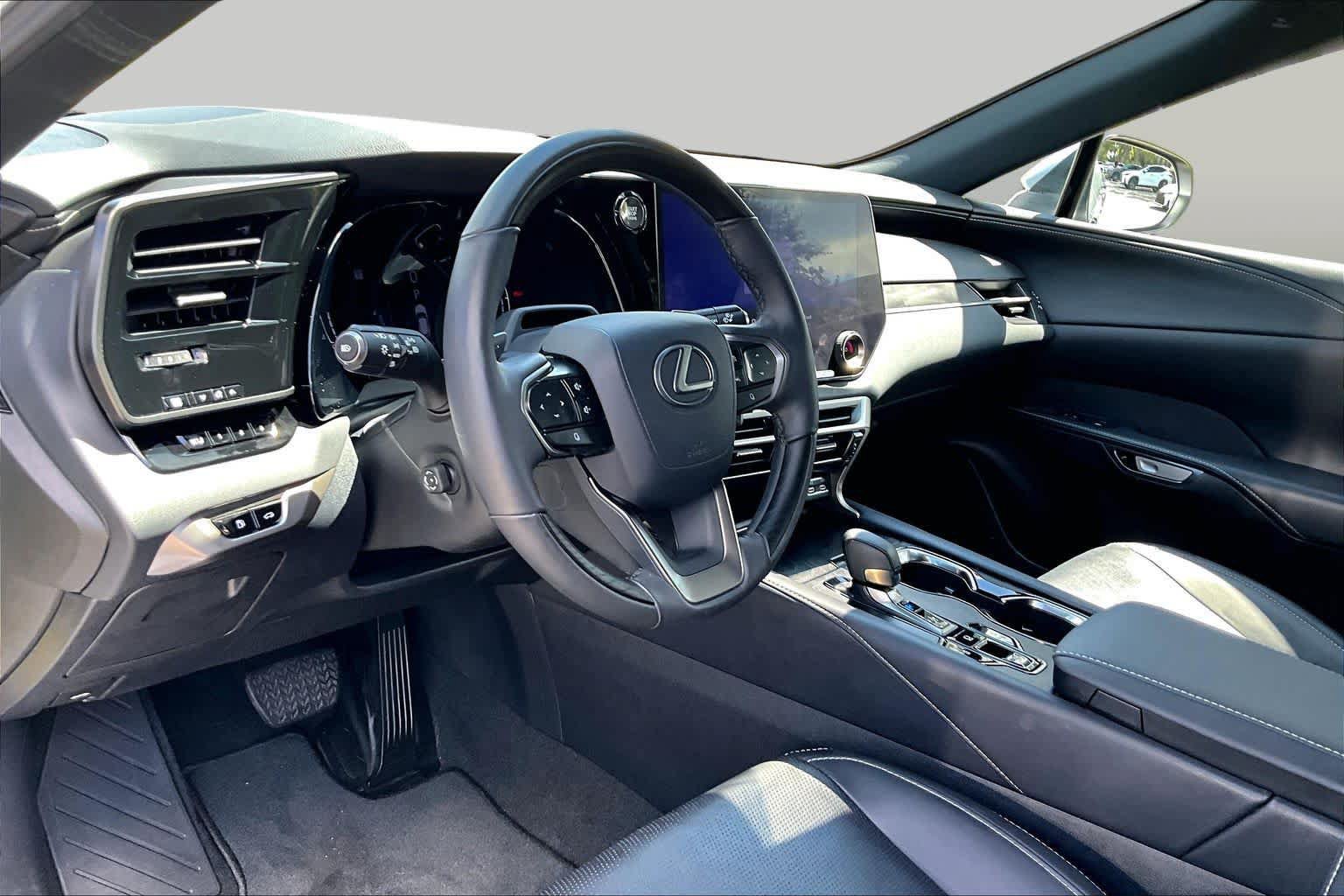 Used 2024 Lexus RX 350 Premium Plus w/ Convenience Package FWD image 18