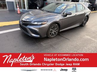 Used 2023 Toyota Camry SE video 1