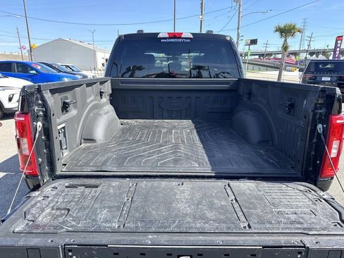 Used 2022 Ford F150 XLT w/ Equipment Group 302A High AWD/4WD image 9