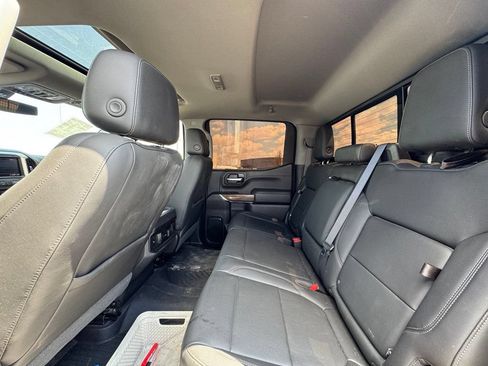 Used 2020 Chevrolet Silverado 1500 LT Trail Boss AWD/4WD image 2