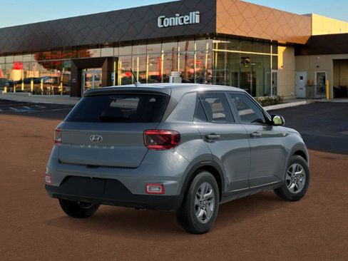 New 2026 Hyundai Venue SE image 4