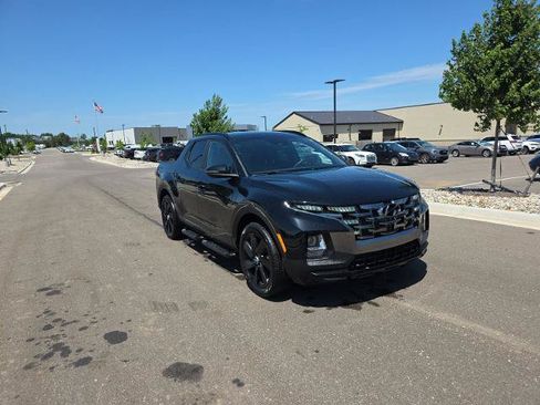 Used 2023 Hyundai Santa Cruz Night AWD/4WD image 3