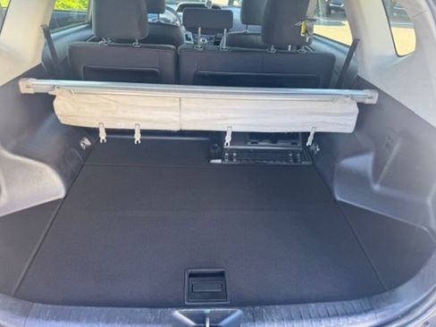 Used 2015 Toyota Prius V Three image 10