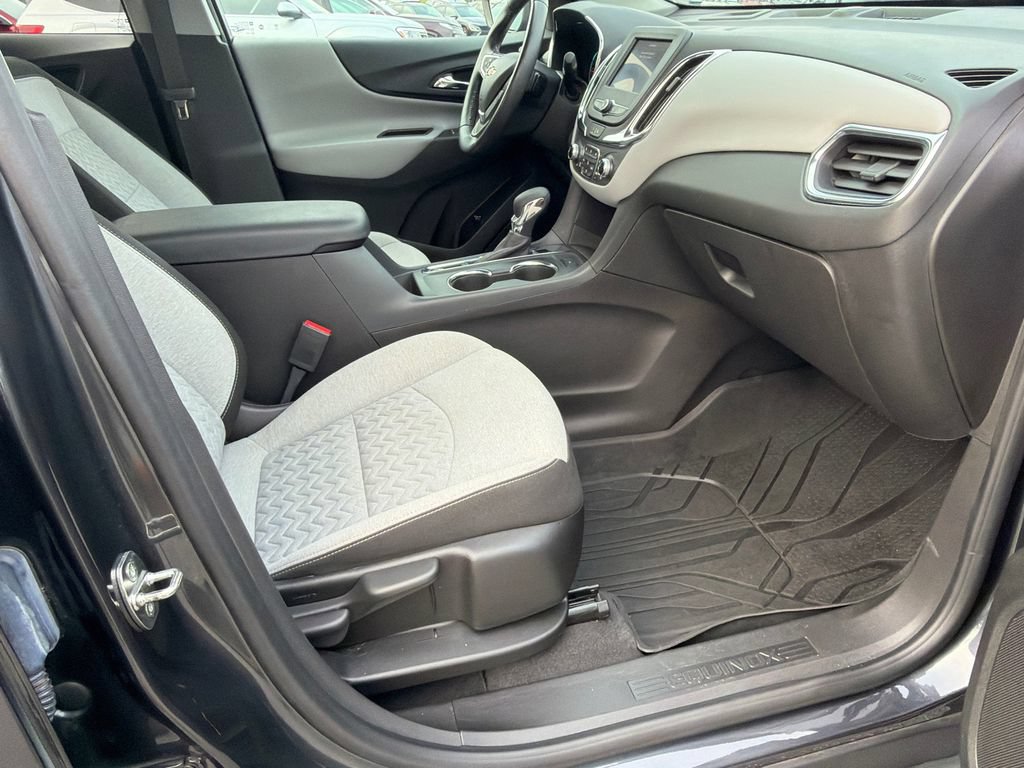 Used 2022 Chevrolet Equinox LT FWD image 13