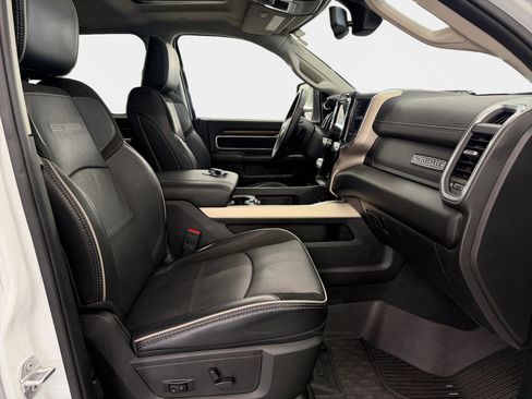 Used 2024 RAM 2500 Laramie image 12