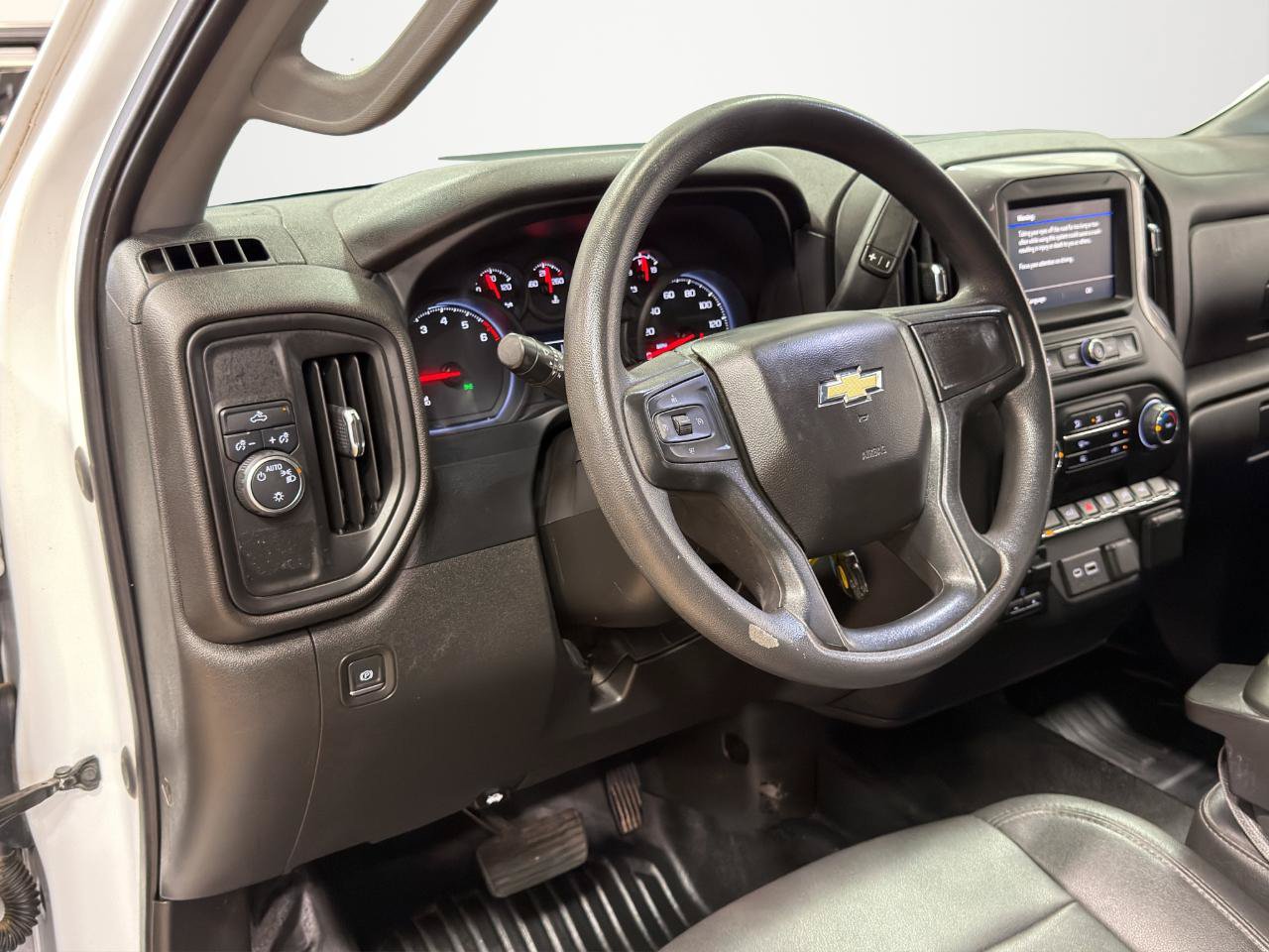 Used 2022 Chevrolet Silverado 2500 W/T w/ WT Fleet Convenience Package RWD image 15