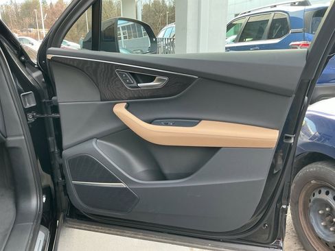 Used 2025 Audi Q7 2.0T Premium Plus w/ Premium Plus Package image 36