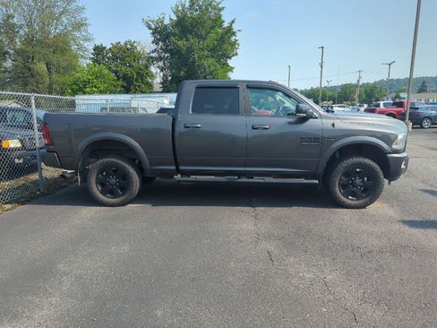 Used 2018 RAM 2500 Laramie w/ Sport Appearance Group AWD/4WD image 2