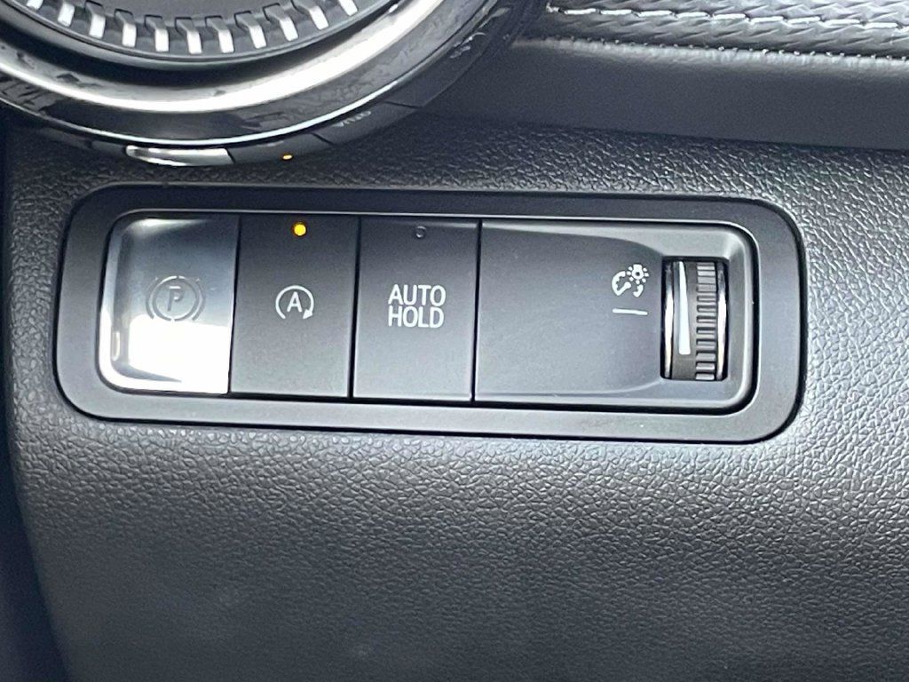 Used 2026 Chevrolet Equinox LT w/ Midnight Edition FWD image 27