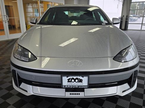 New 2025 Hyundai Ioniq 6 SEL image 9