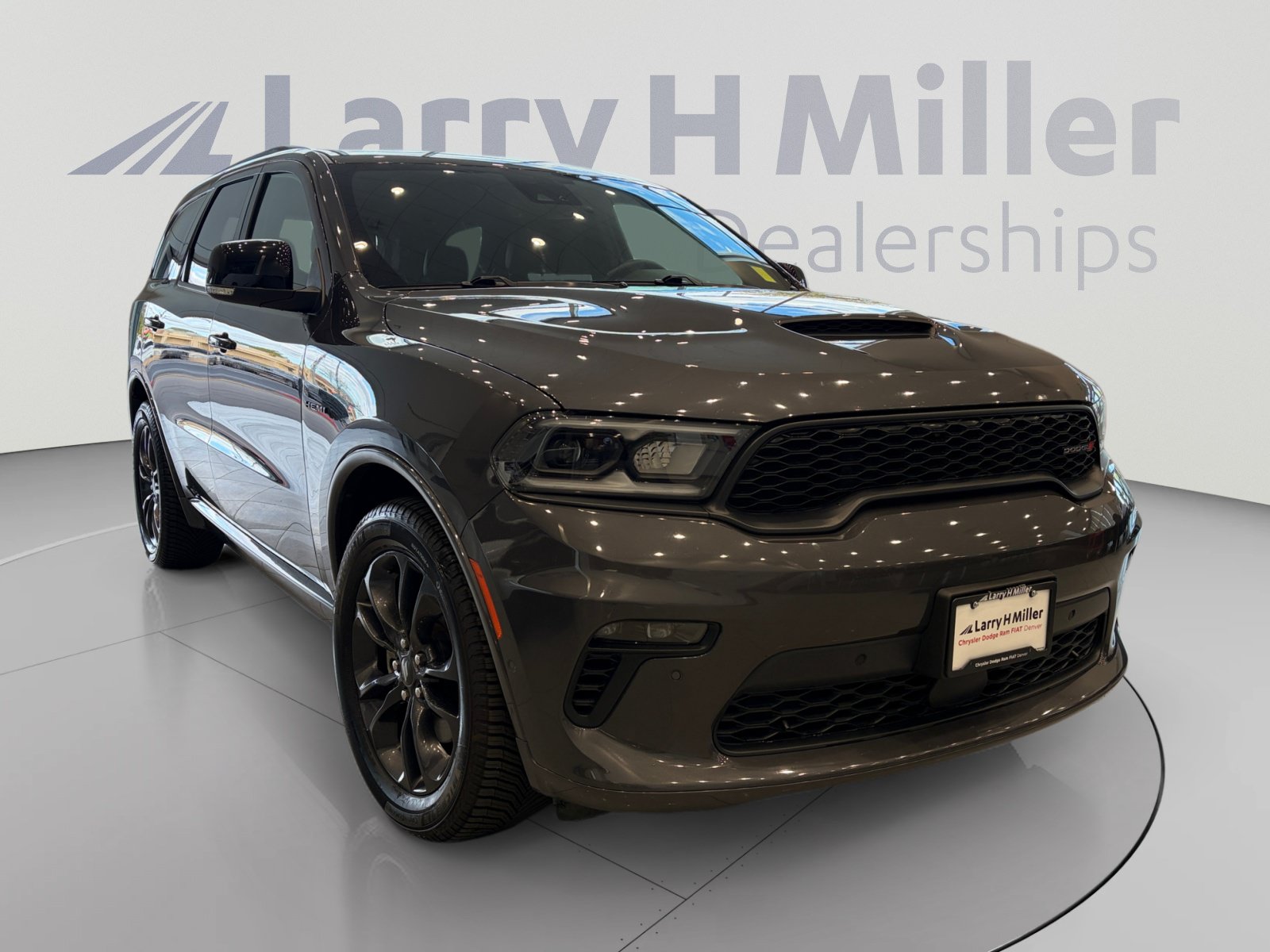 Used 2023 Dodge Durango R/T w/ Blacktop Package AWD/4WD image 7