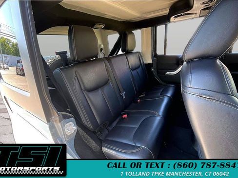 Used 2014 Jeep Wrangler Unlimited Sahara w/ Dual Top Group AWD/4WD image 25