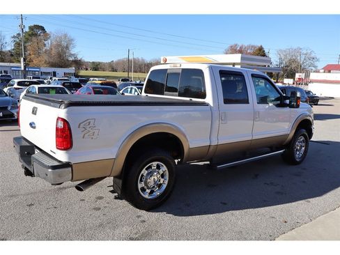 Used 2014 Ford F250 Lariat w/ Chrome Package image 5
