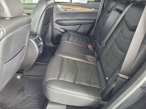 Used 2019 Cadillac XT5 Platinum AWD/4WD image 15