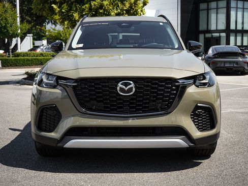 Certified 2025 MAZDA CX-70 3.3 Turbo w/ Premium Package AWD/4WD image 3