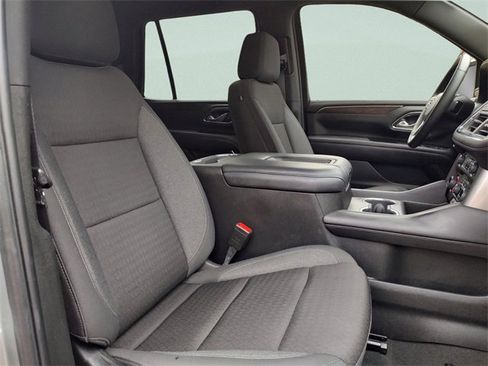 Used 2024 Chevrolet Tahoe LS image 31