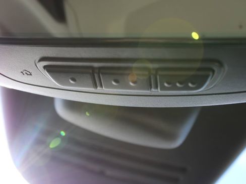 Used 2024 Volvo S60 B5 Plus image 31