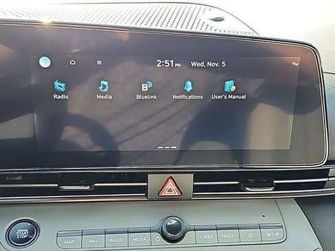 New 2025 Hyundai Elantra Limited w/ Cargo Package image 35