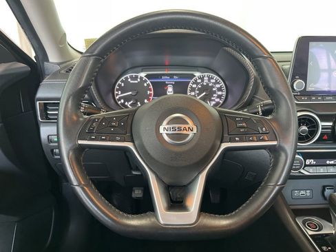 Used 2020 Nissan Sentra SV FWD image 5