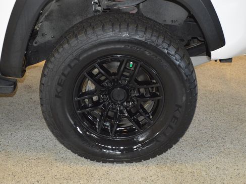 Used 2021 Toyota Tacoma TRD Pro image 9