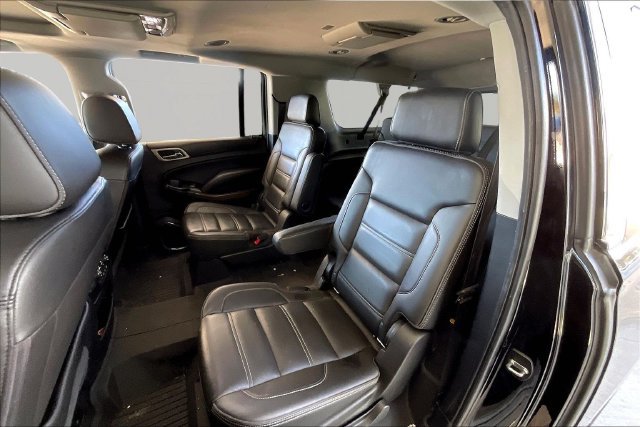 Used 2019 GMC Yukon XL Denali w/ Denali Ultimate Package AWD/4WD image 16