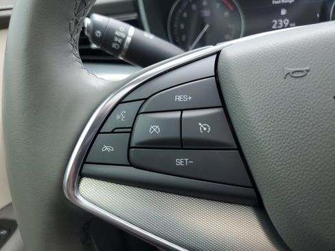 Used 2021 Cadillac XT5 Premium Luxury AWD/4WD image 22