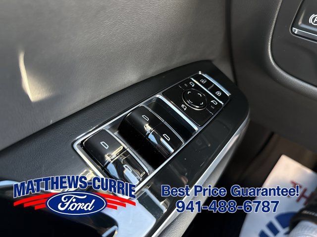 Used 2025 Cadillac Escalade ESV Premium Luxury w/ LPO, Floor Liner Package RWD image 24
