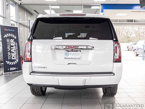Used 2015 GMC Yukon Denali w/ Premium Package image 14