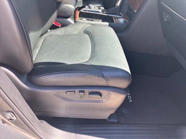 Used 2024 Nissan Armada SL w/ Captain's Chairs Package RWD image 11