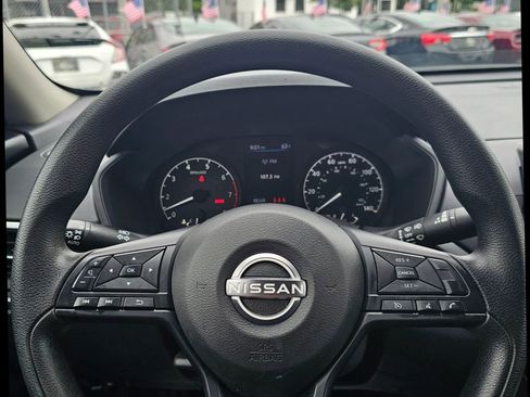 Used 2023 Nissan Altima 2.5 S image 12
