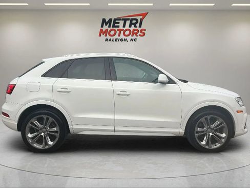 Used 2016 Audi Q3 2.0T Premium Plus w/ Technology Package image 3