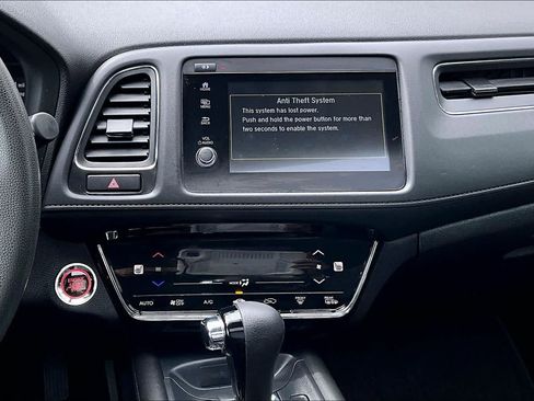 Used 2021 Honda HR-V EX image 16